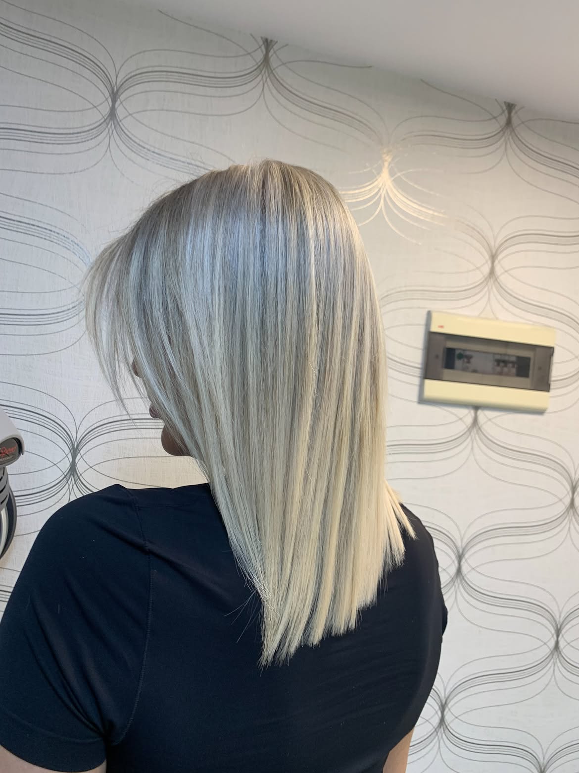 4X4 HD Lace Front Wig Balayage Ash Silver Platinum Blonde color 180% Density 18inch-32inch