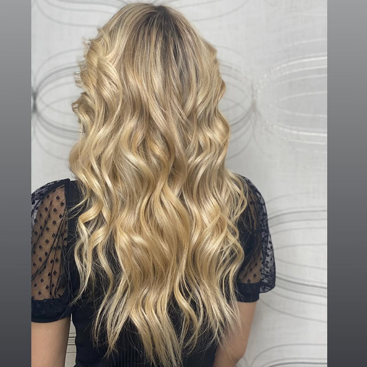 4X4 HD Lace Front Wig Dark Root Ash Blonde Ombre color 180% Density 18inch-32inch