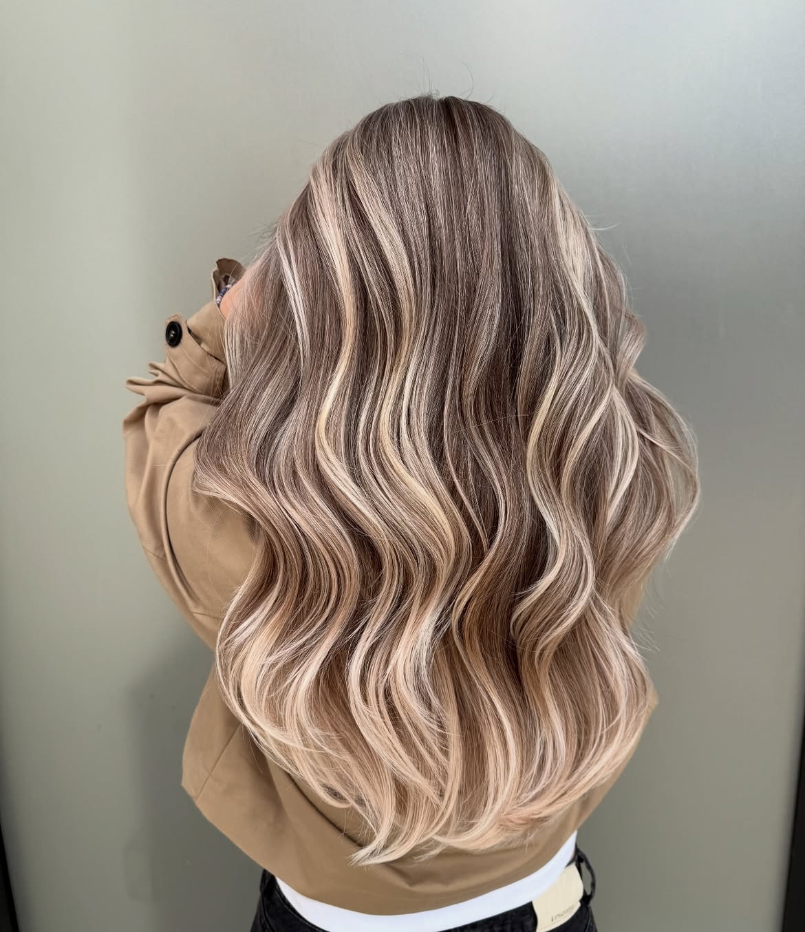 5X5 HD Lace Front Wig T6/18 Rooted Milk Tea Ash Brown Balayage color 180% Density 18inch-32inch