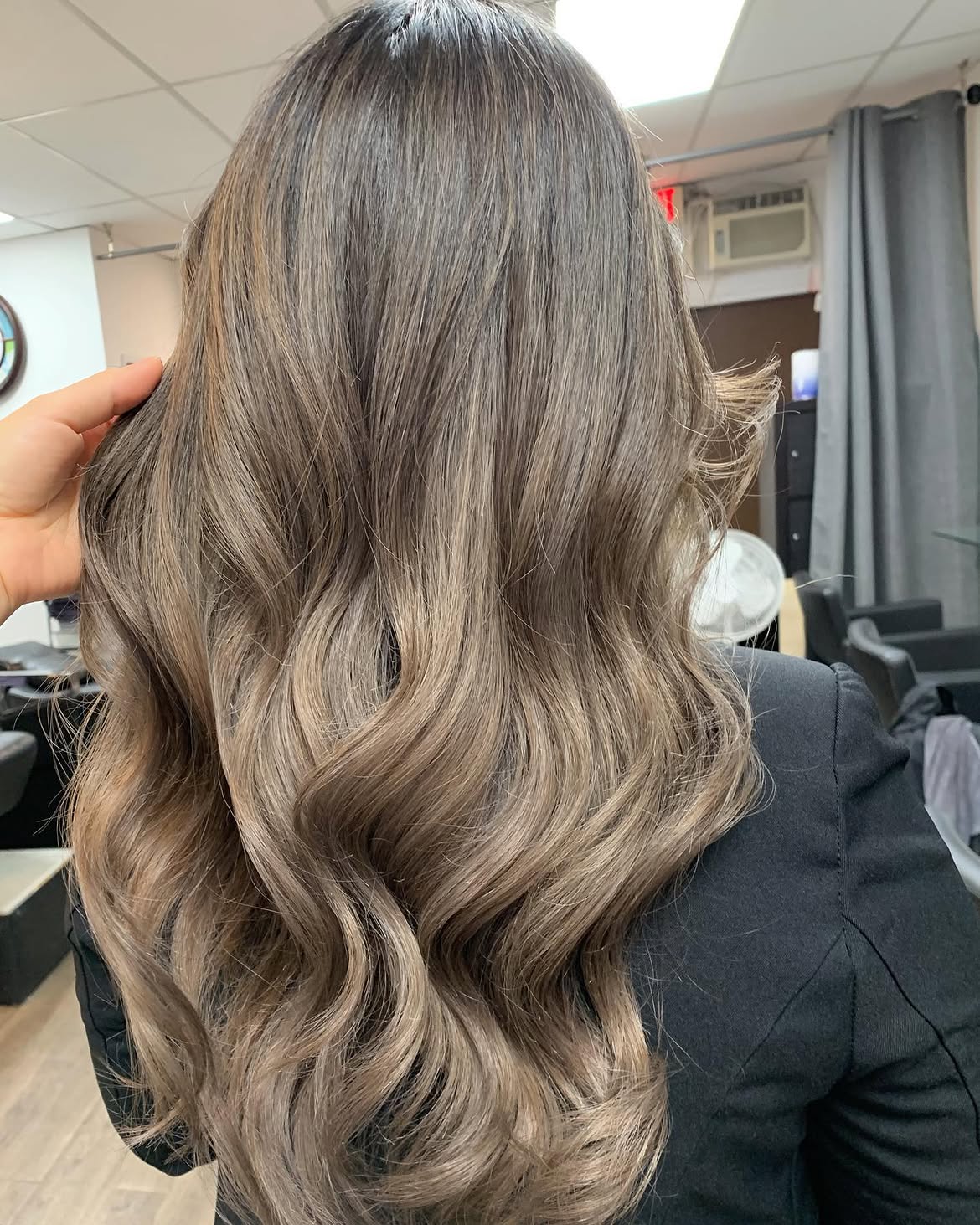 4X4 HD Lace Front Wig Dark Root Milk Tea Brown Balayage color 180% Density 18inch-32inch